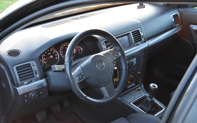 Opel Vectra cena 12500 przebieg: 190000, rok produkcji 2007 z Radom małe 301